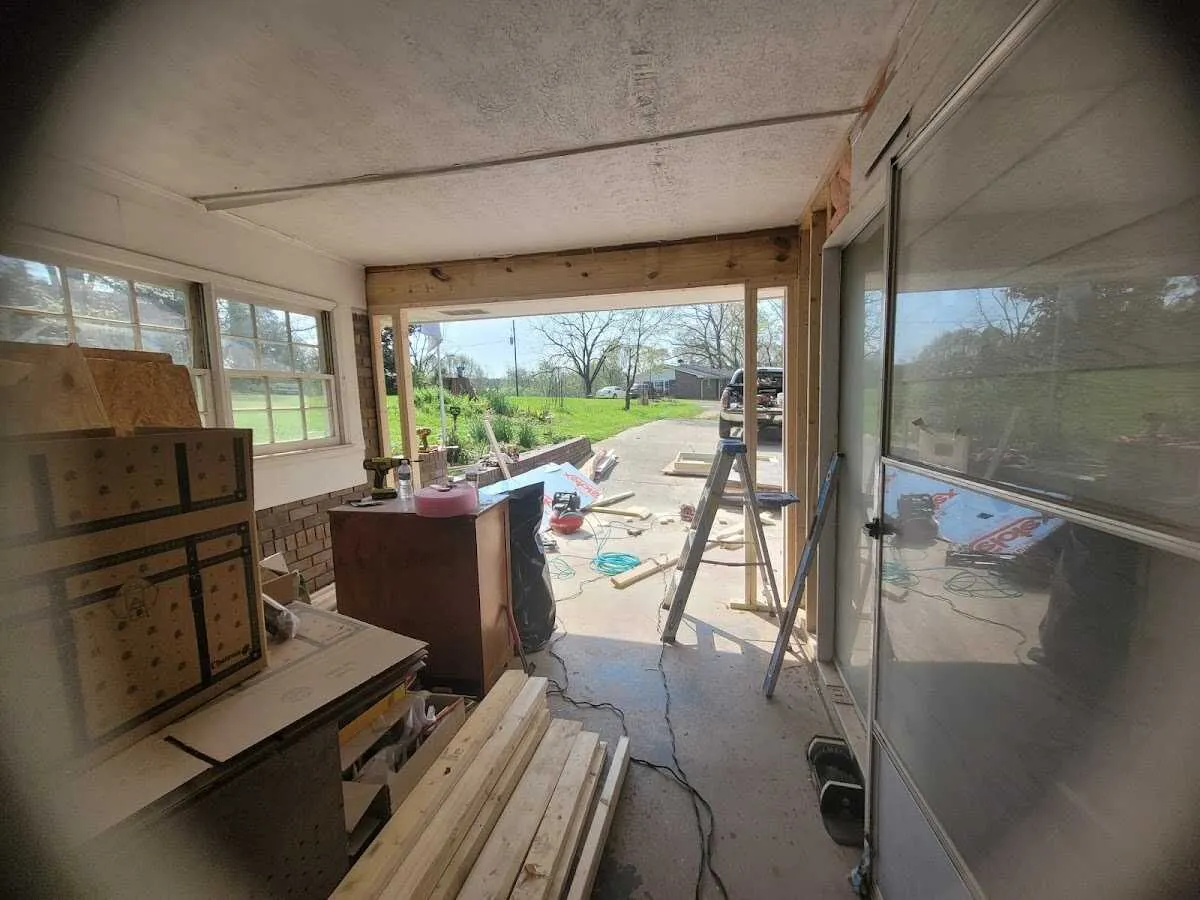 Air movers and dehumidifier for Water Mitigation Services in Tiffin